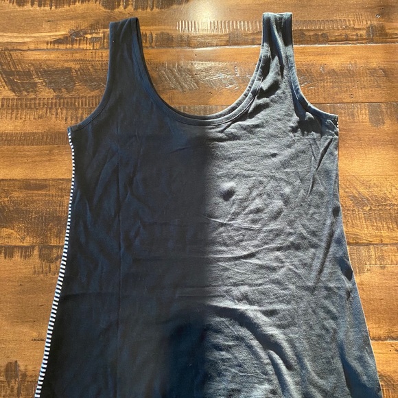 Tank top - Picture 2 of 2